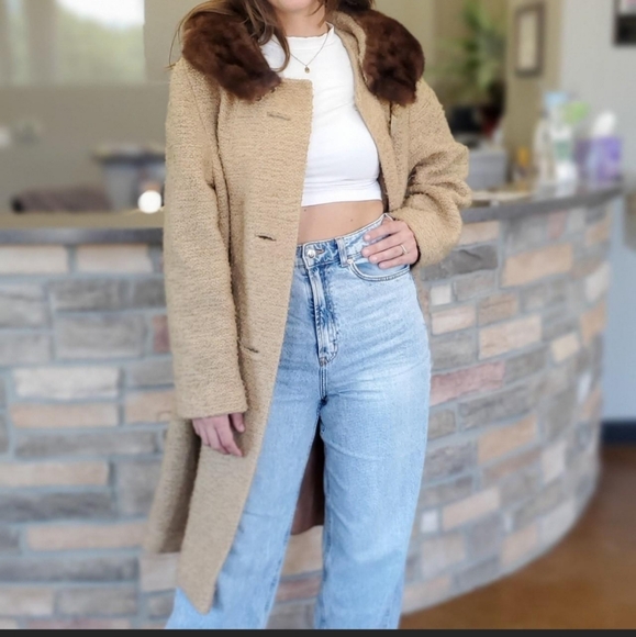 Vintage 1960s wool and mink coat - Picture 1 of 7